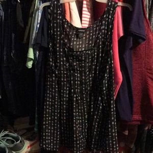 Torrid sheer tunic tank sz 2